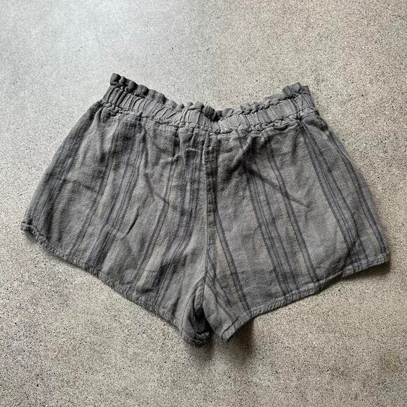 M Vanilla Star Gray Stripe Short - Picture 2 of 4
